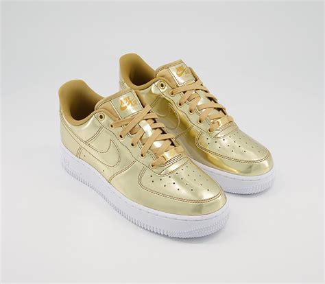 nike schuhe damen mit goldkette|Gold Nike Shoes & Sneakers .